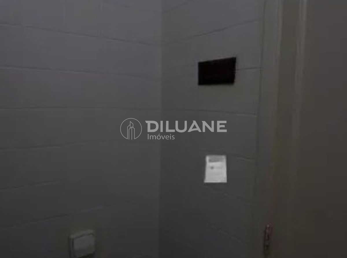 63917c0a-1e77-4bcb-977c-eb4f58 - 25