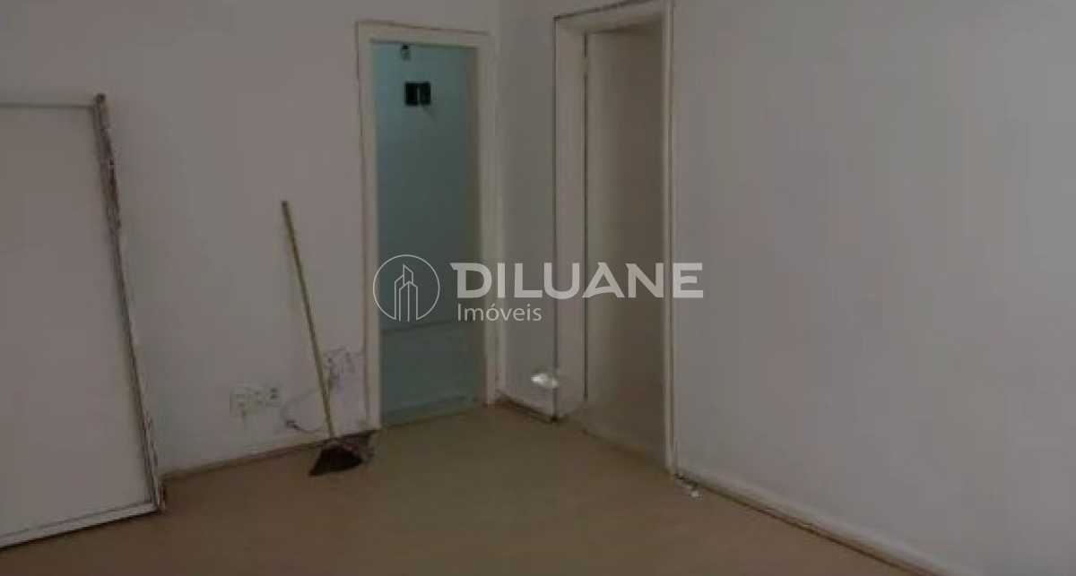 7d653d08-ae3e-466d-913d-8a27b3 - 34