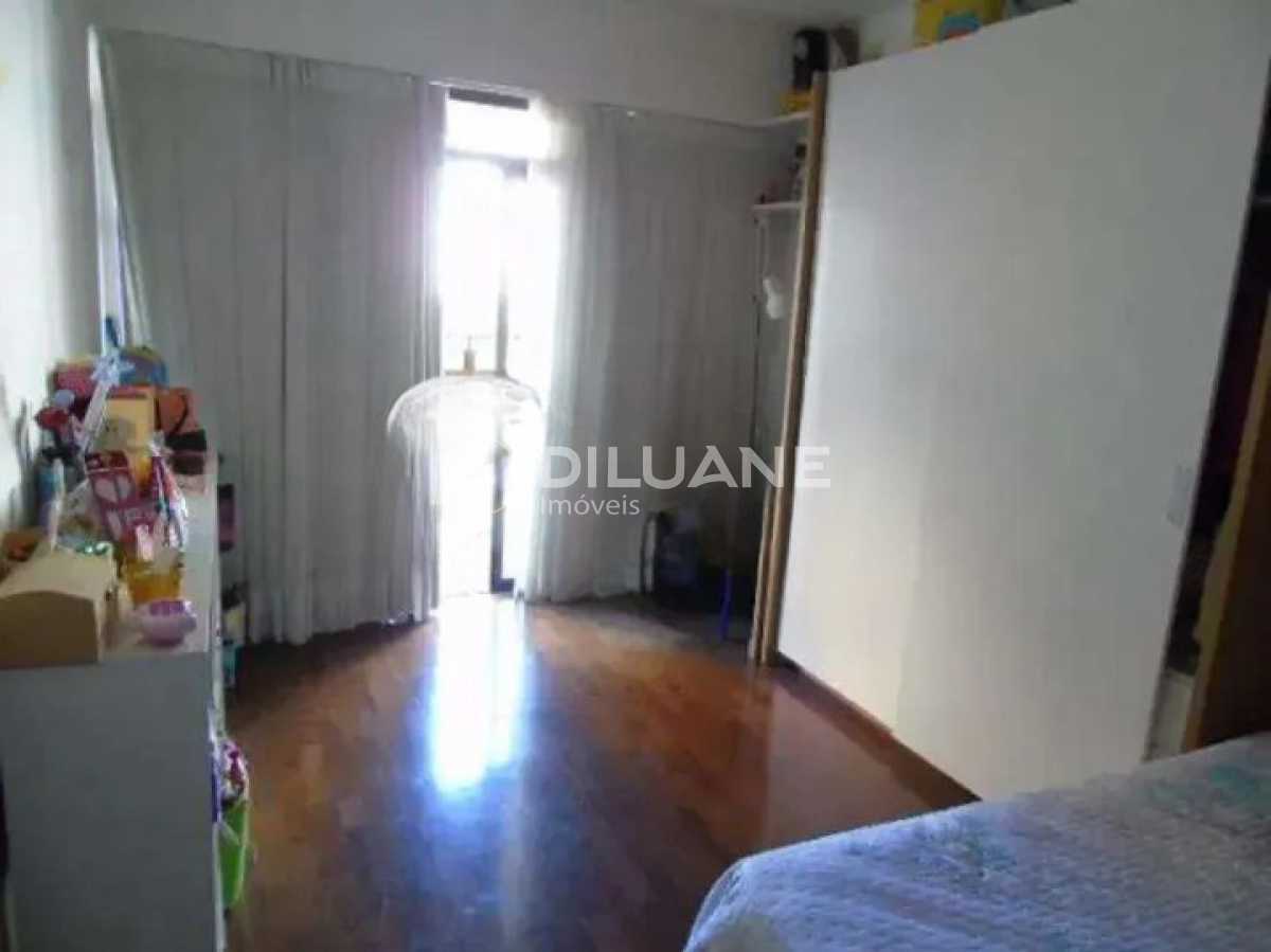 9e36e3d3-6bee-4b51-b833-3d119a - 8