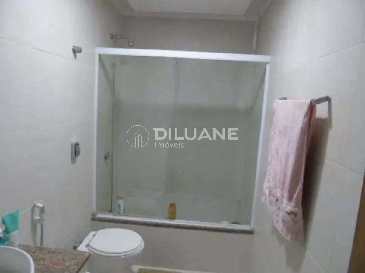 fb17f9e2-5d8f-468a-9bf3-84cc22 - 23