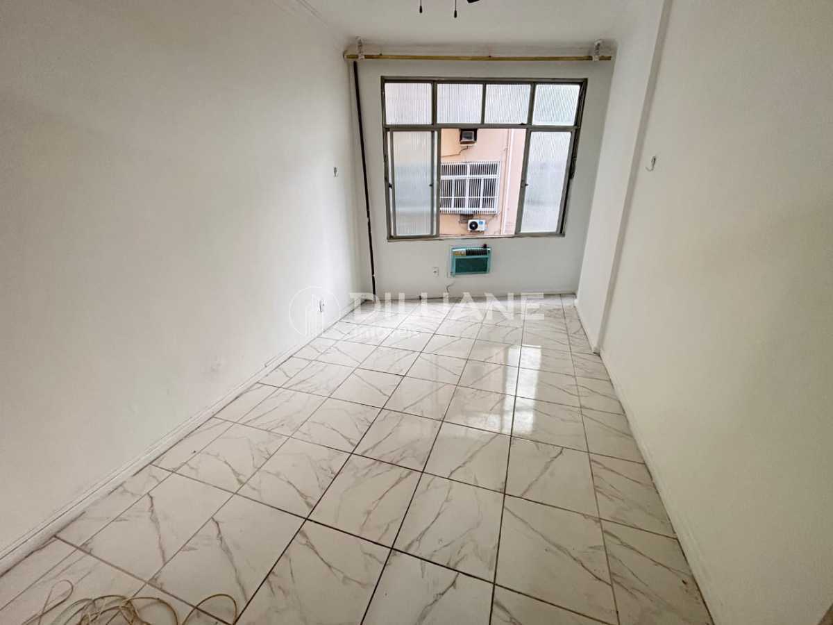 WhatsApp Image 2025-11-05 at 1 - 2