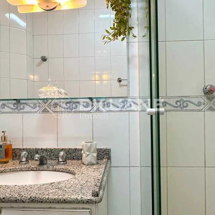 29e2bee8-db9a-47e0-bc57-6f90ee - 9