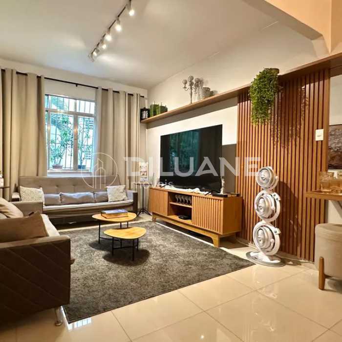 d16abbe5-1654-42bf-882d-12c950 - 27