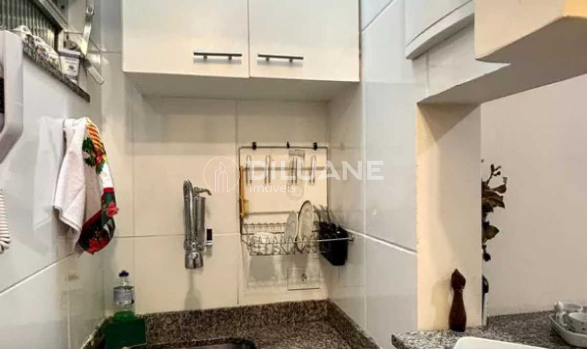 22f9ddcc-3ac7-4f80-a802-f2ee00 - 10