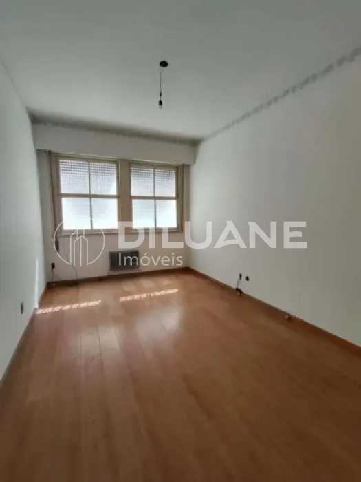 2ed6fa25-9008-44e9-9a25-ffac53 - 7