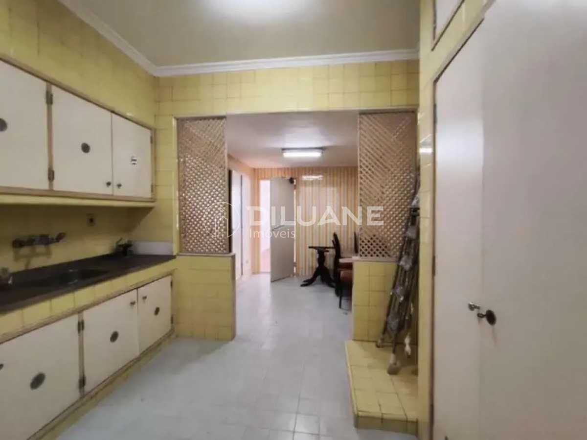 cd9e3563-5feb-4a7e-ac72-d0acd5 - 21