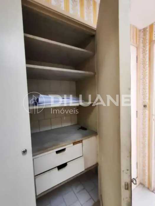 f43f6bb9-b0c4-49d4-8f56-ce0b34 - 24