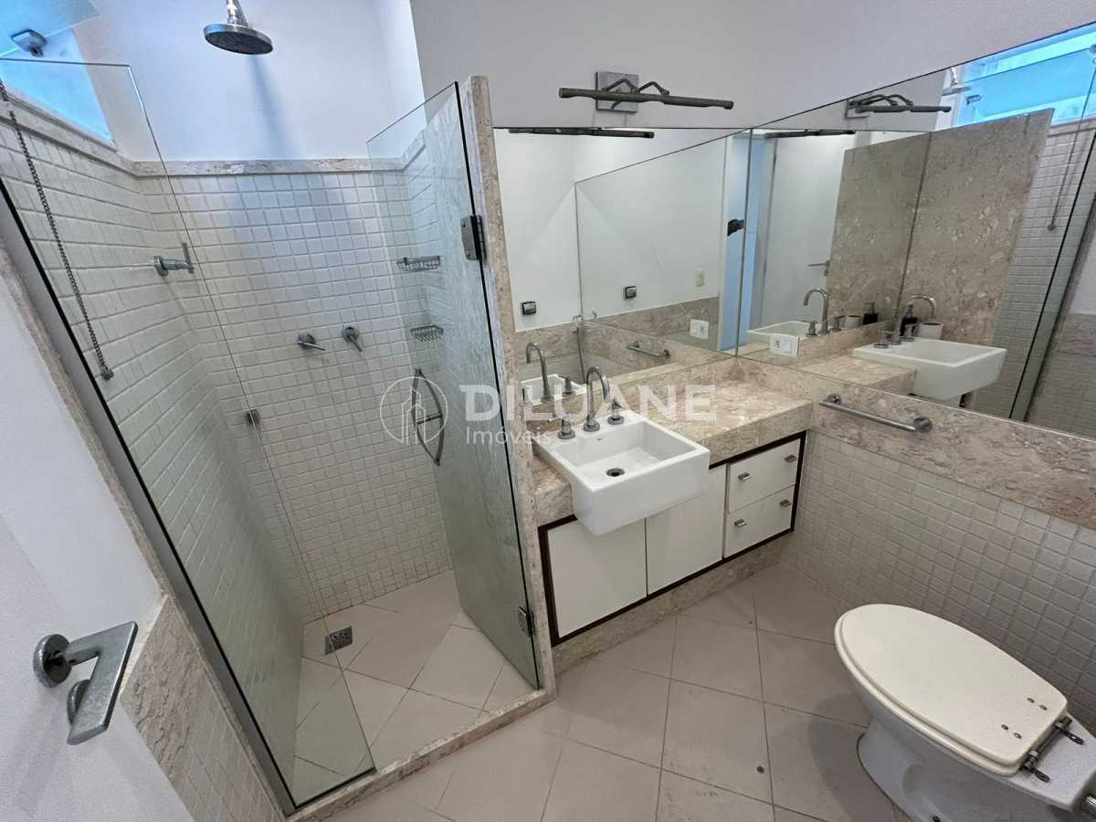 WhatsApp Image 2025-11-06 at 1 - 16