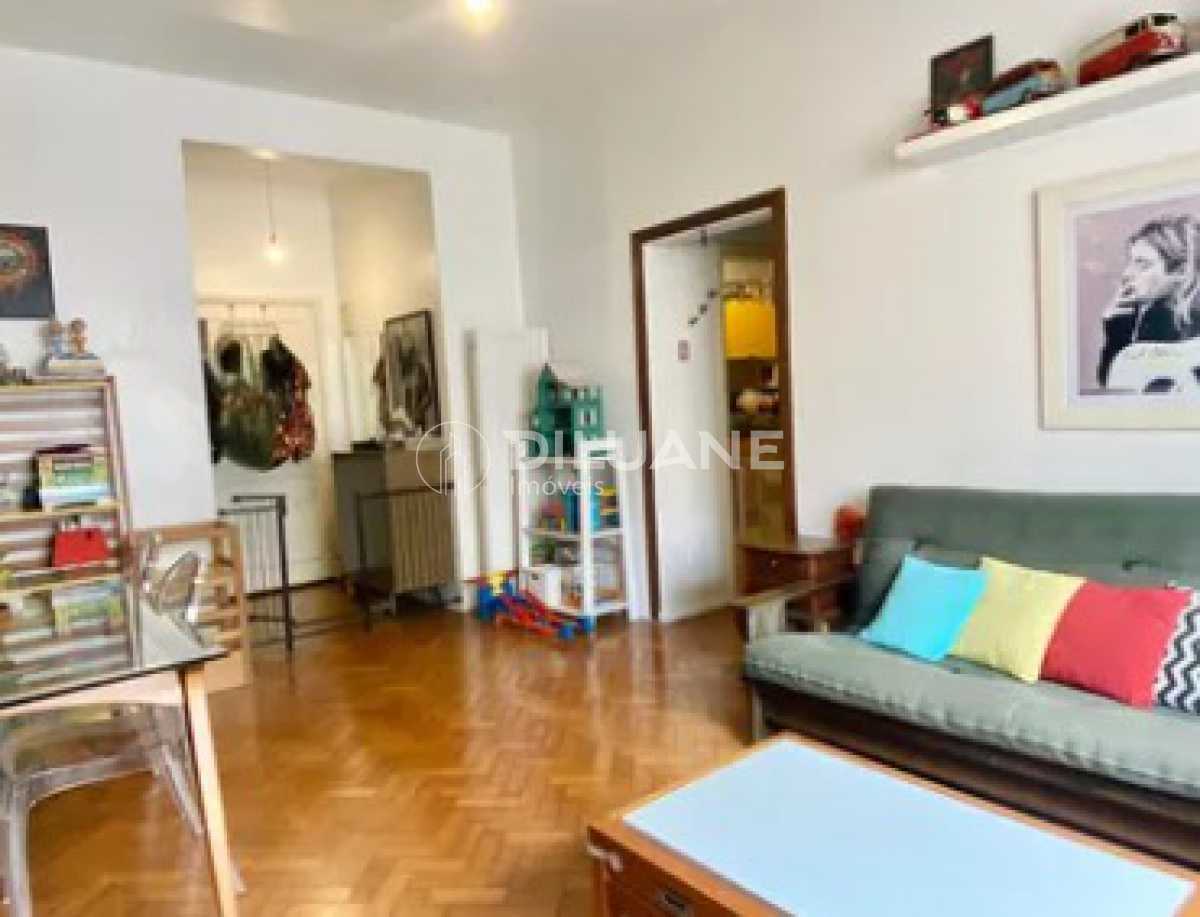 788558a9-3a2e-41b3-bd1d-dfd363 - 5