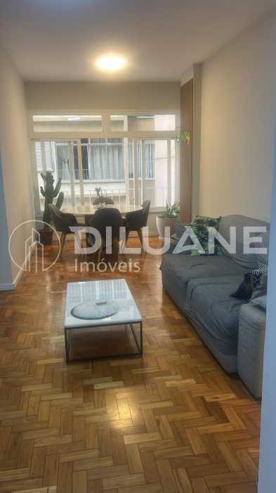 8816b7b3-fe61-4fe2-ba15-b81883 - 2