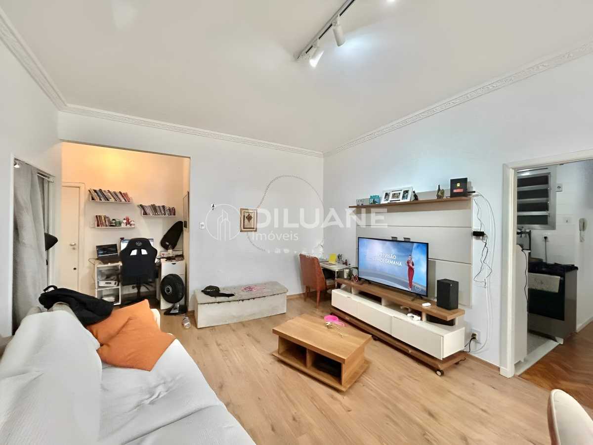 WhatsApp Image 2025-11-10 at 1 - 4