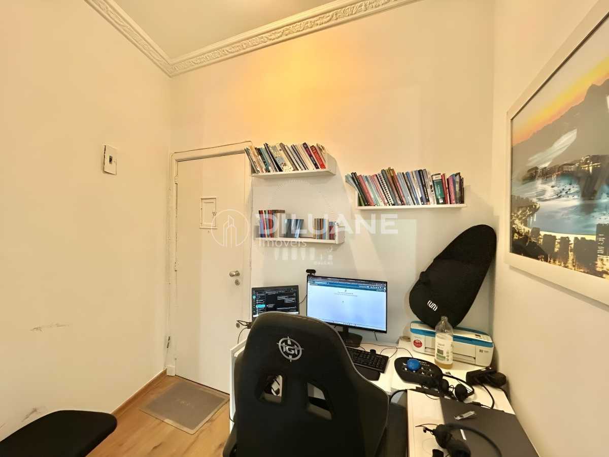 WhatsApp Image 2025-11-10 at 1 - 8