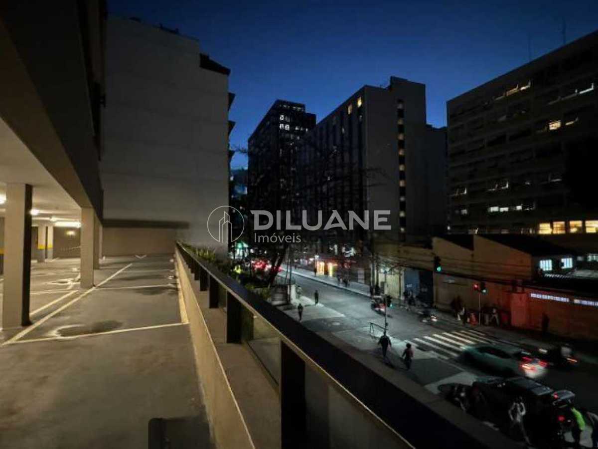 d3e79c83-cc1f-4278-a236-a874a5 - 12