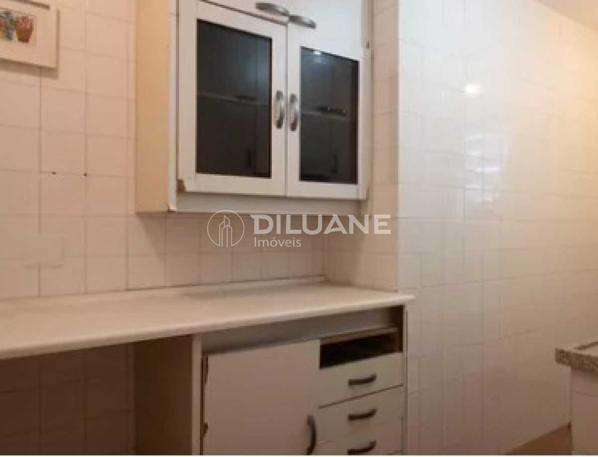 cc72a357-d0cf-45ba-ae92-6e9950 - 37