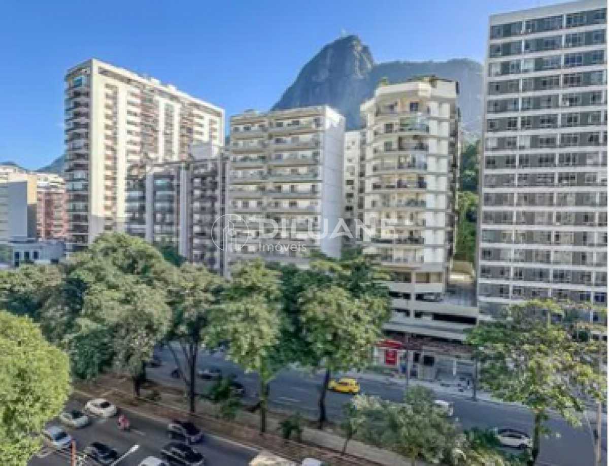 8b9323e1-83c6-4c11-bc5f-ebff77 - 18