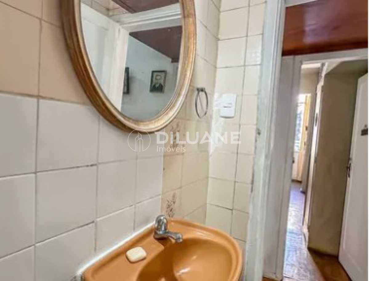 3687c63a-53da-4b67-b494-0aa54a - 24