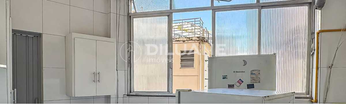 cd345374-8890-44b7-aa7a-de857f - 34