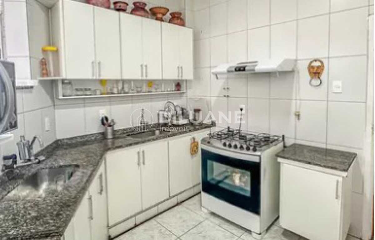 b65df093-a7a4-476d-8425-b6fe2d - 37