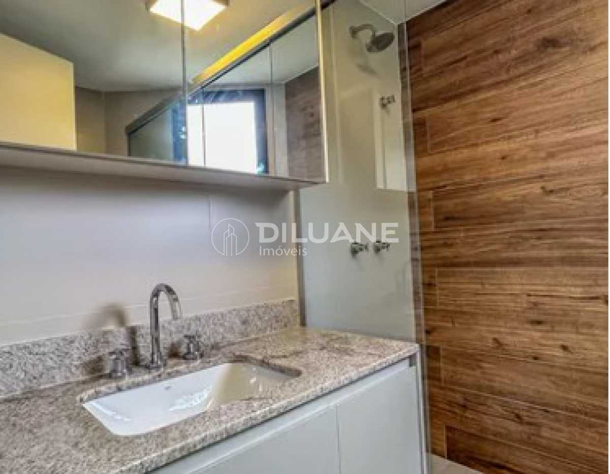 aa75c86b-93b9-4e4d-927c-69f6d4 - 35