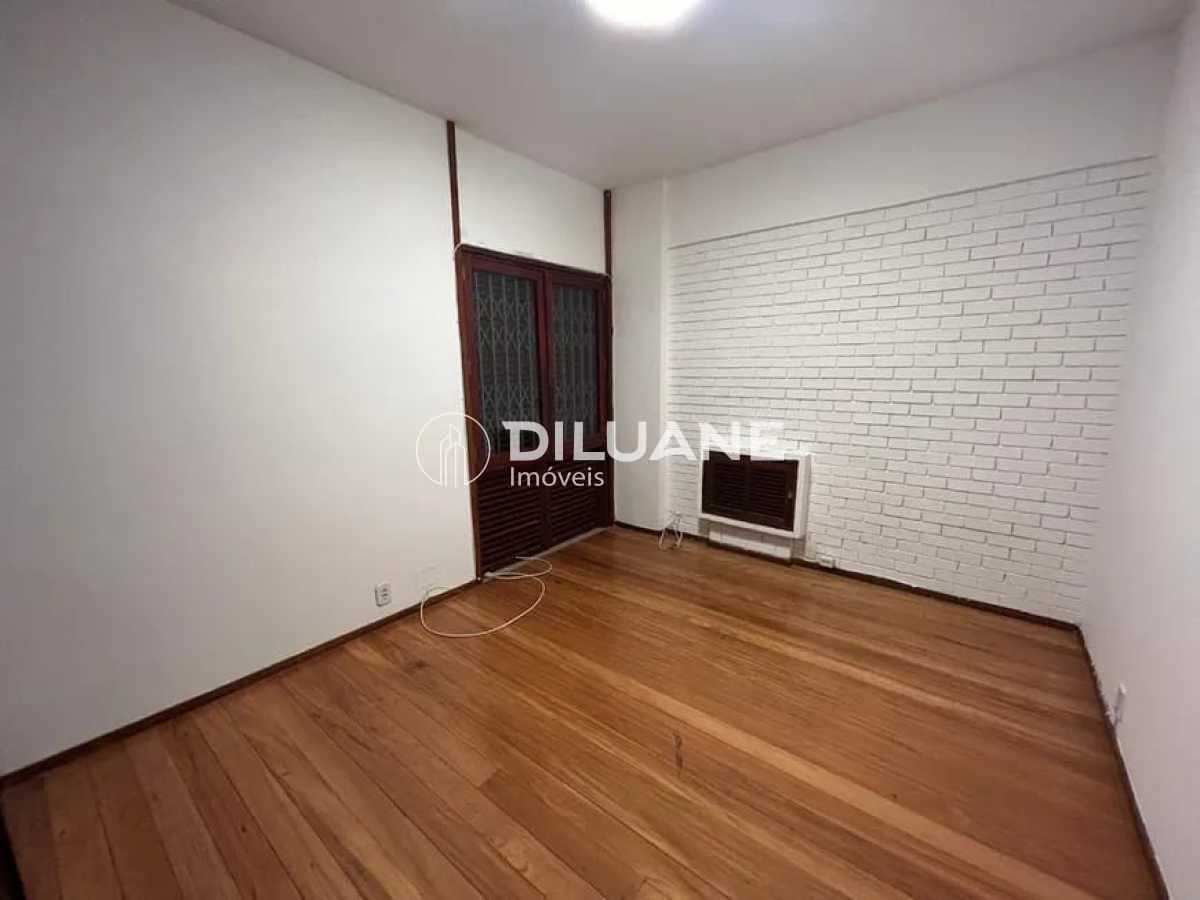 5beccb7c-54d7-4628-a4c3-873db4 - 8