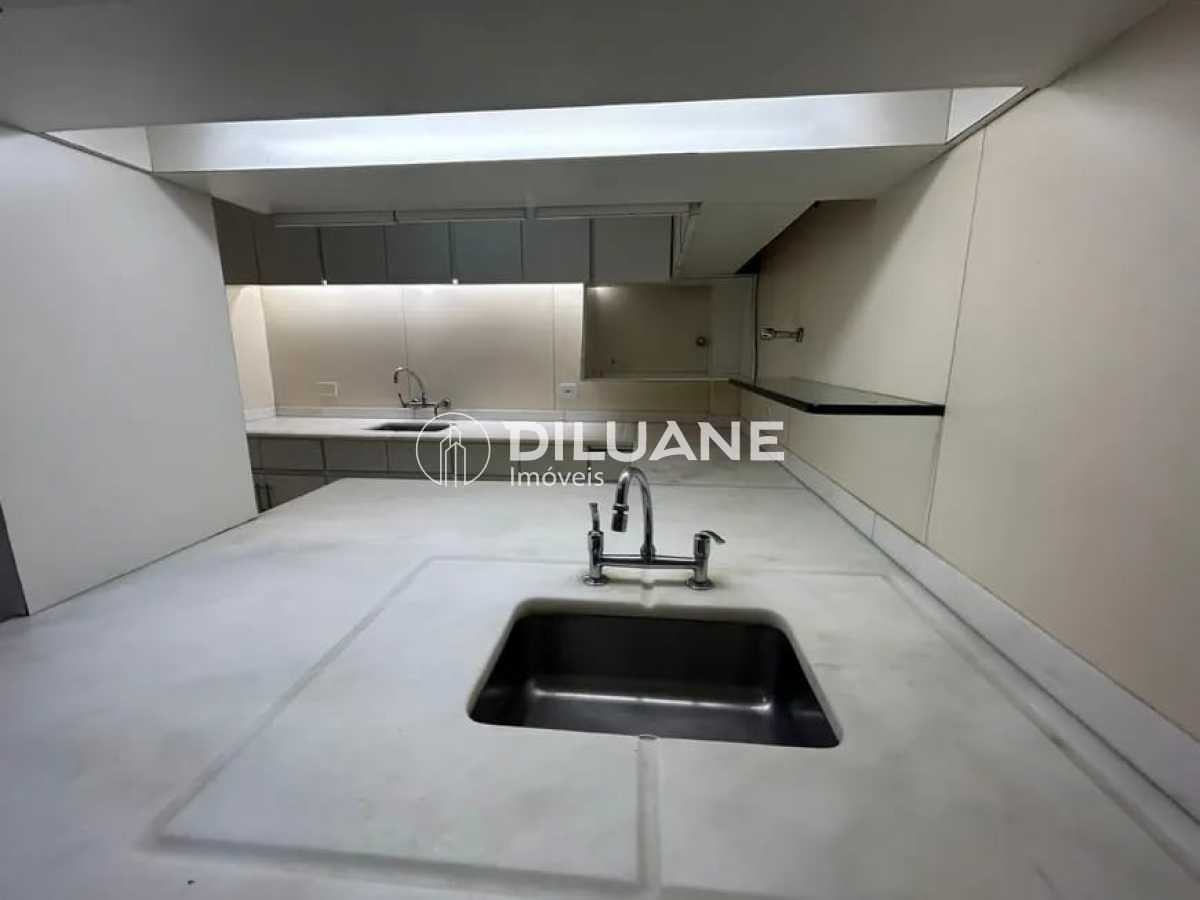 d3654ce5-a4c7-487f-b714-0bbff3 - 12