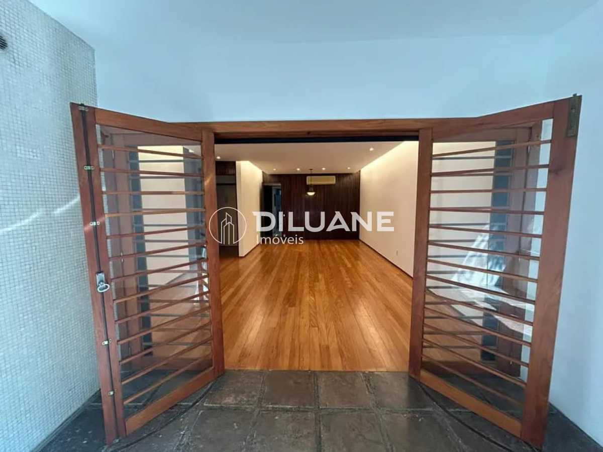 de4f25a4-a9af-4b04-80d4-382f8d - 6