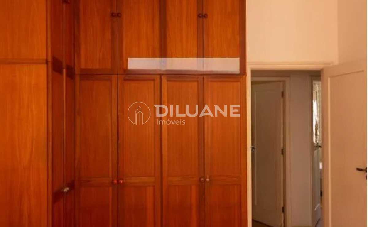 f7cf00ed-9461-4c6a-bbca-e52328 - 8