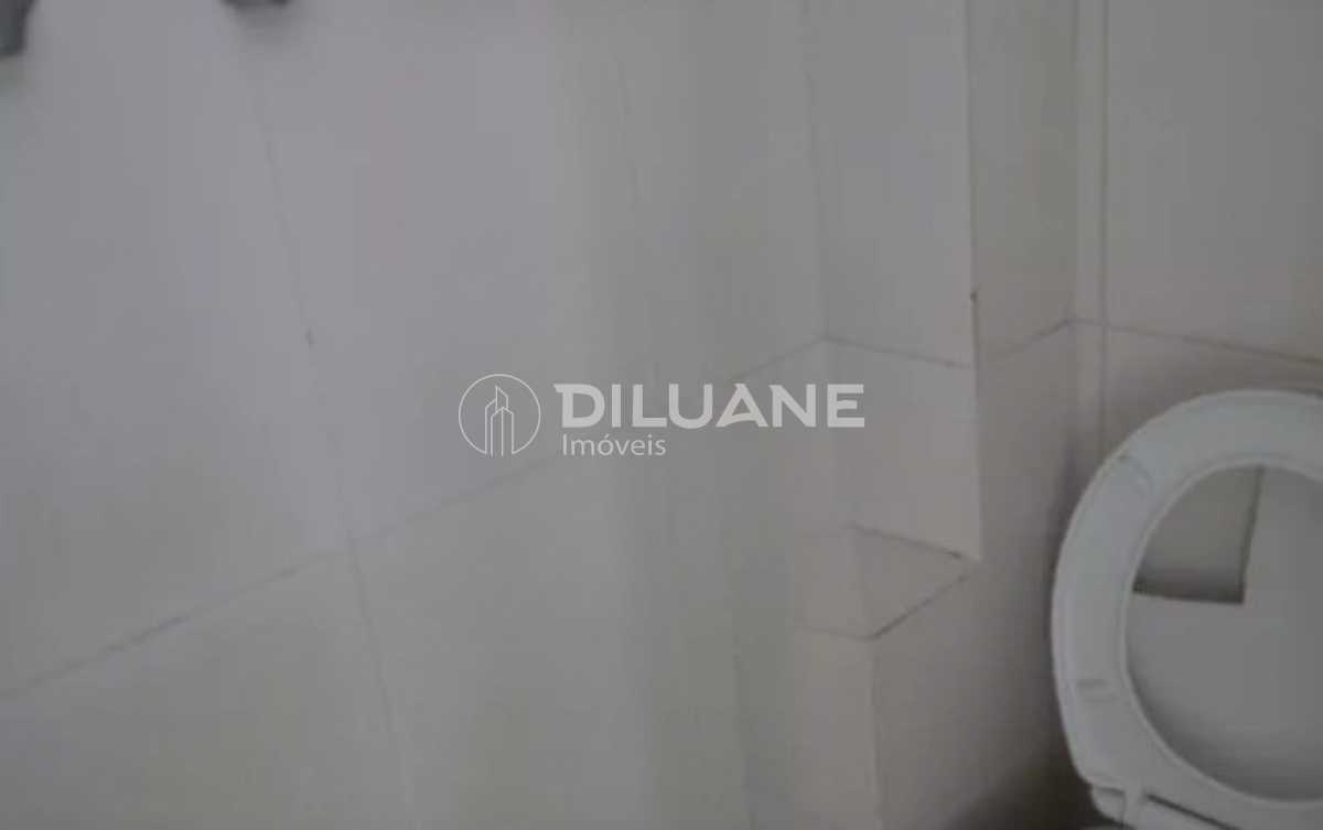 0b098045-3898-46d2-9d61-7500d0 - 15