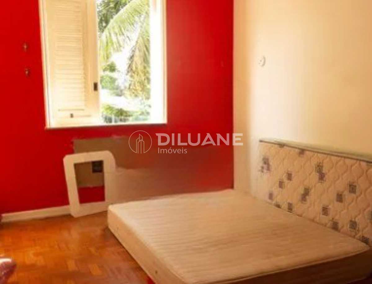 b2f47d6e-471d-4bcc-8fed-c5c7d5 - 33