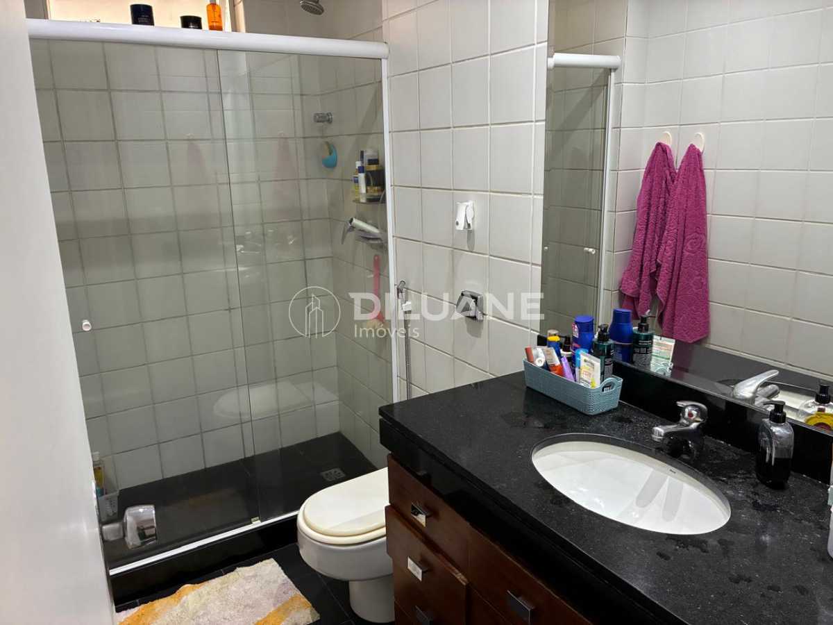 WhatsApp Image 2025-11-14 at 1 - 10