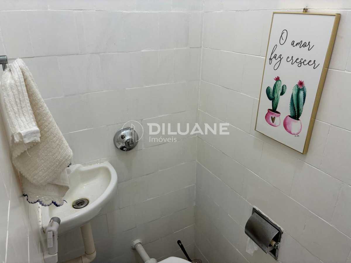 WhatsApp Image 2025-11-14 at 1 - 28