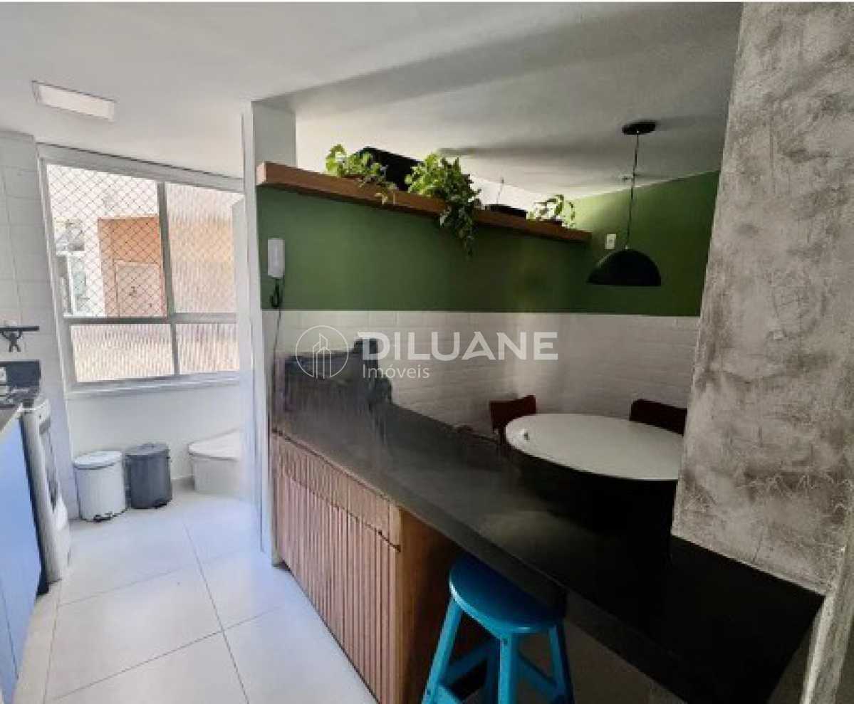 32673d8f-322e-4fda-8f9f-000f2f - 12