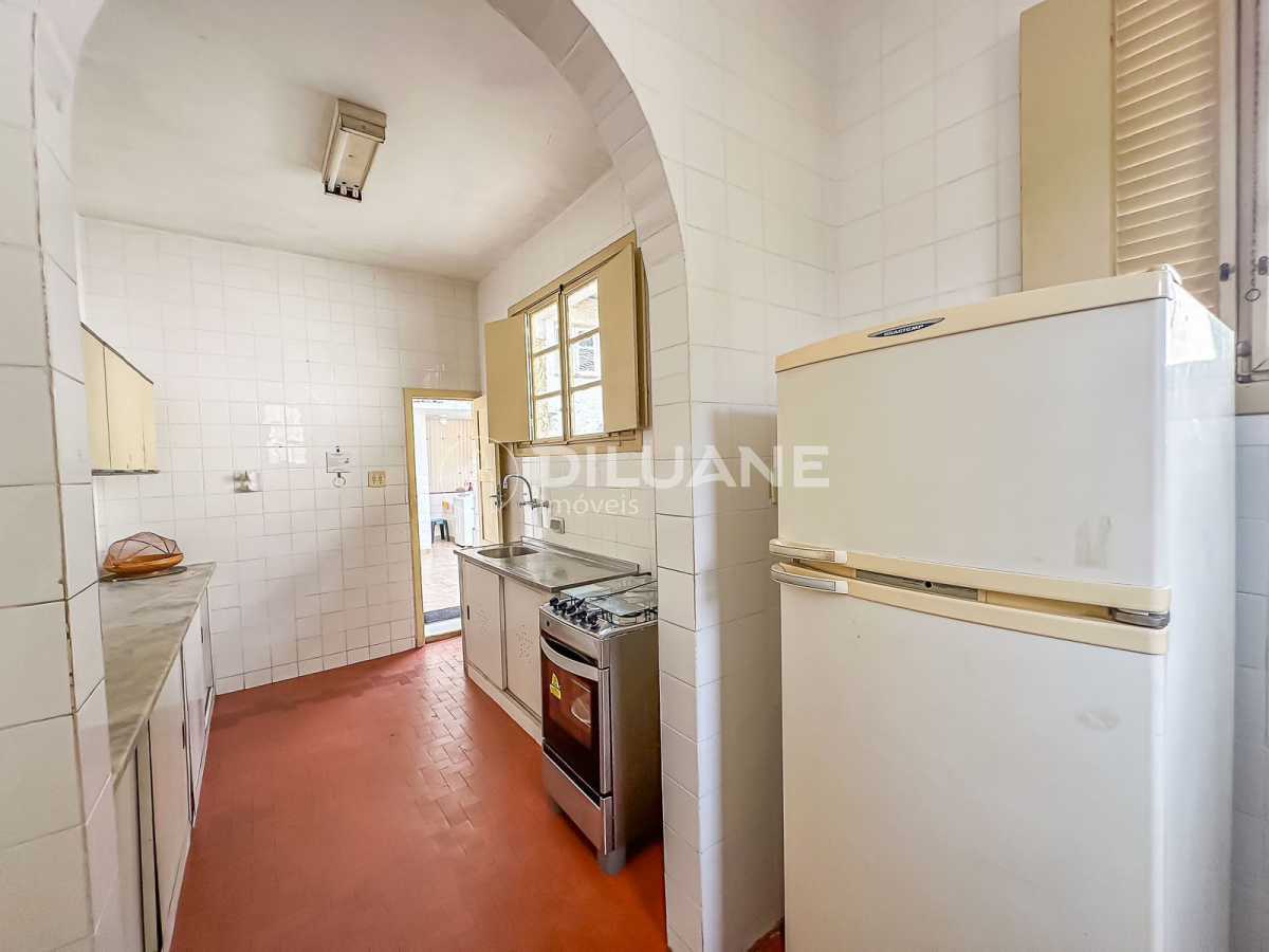 d5a973bd-f7ac-4fc3-b12e-28ecdc - 8