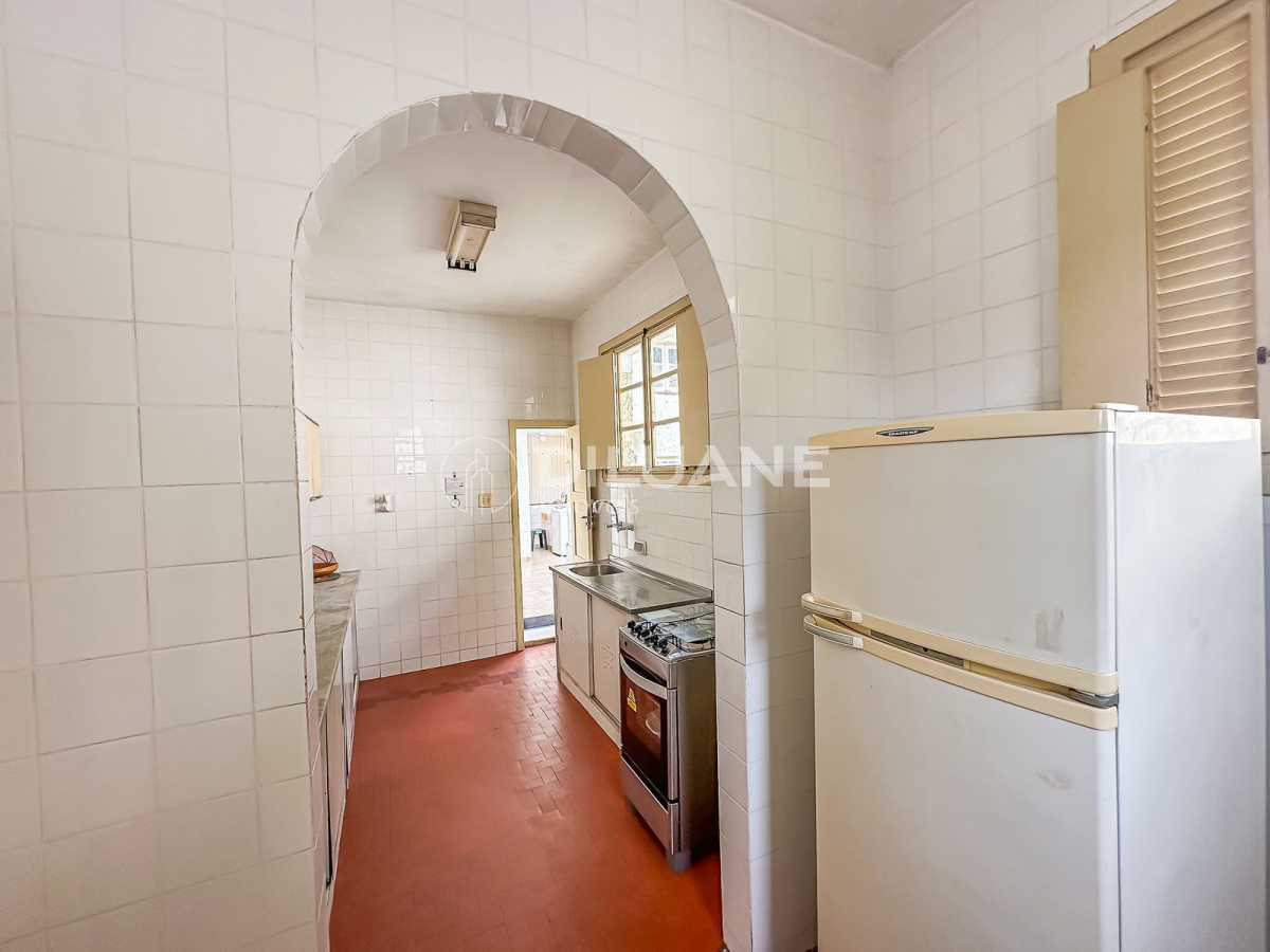 3c3e036f-4006-40c2-b2ad-1c4e24 - 13