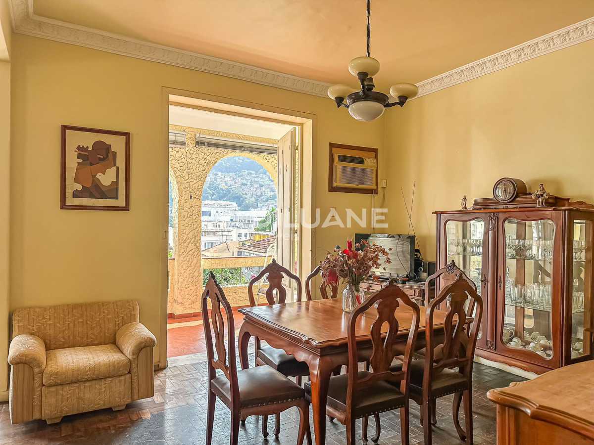 e633eb7b-2dfb-4972-a00c-0883e8 - 22