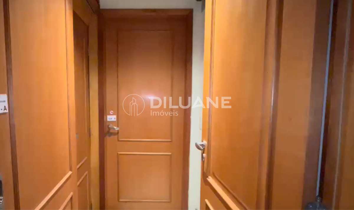 6ad8f4fd-434e-4455-8ad6-1ee0eb - 14