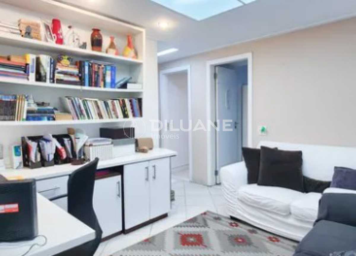 e0e1f3fc-1aaa-4b86-871e-9f38c8 - 41