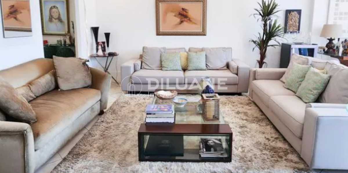 d2a65576-55df-4d99-a058-374c9b - 42