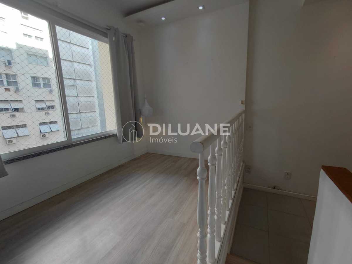 3070b88c-590f-477a-b8ef-e528a9 - 15