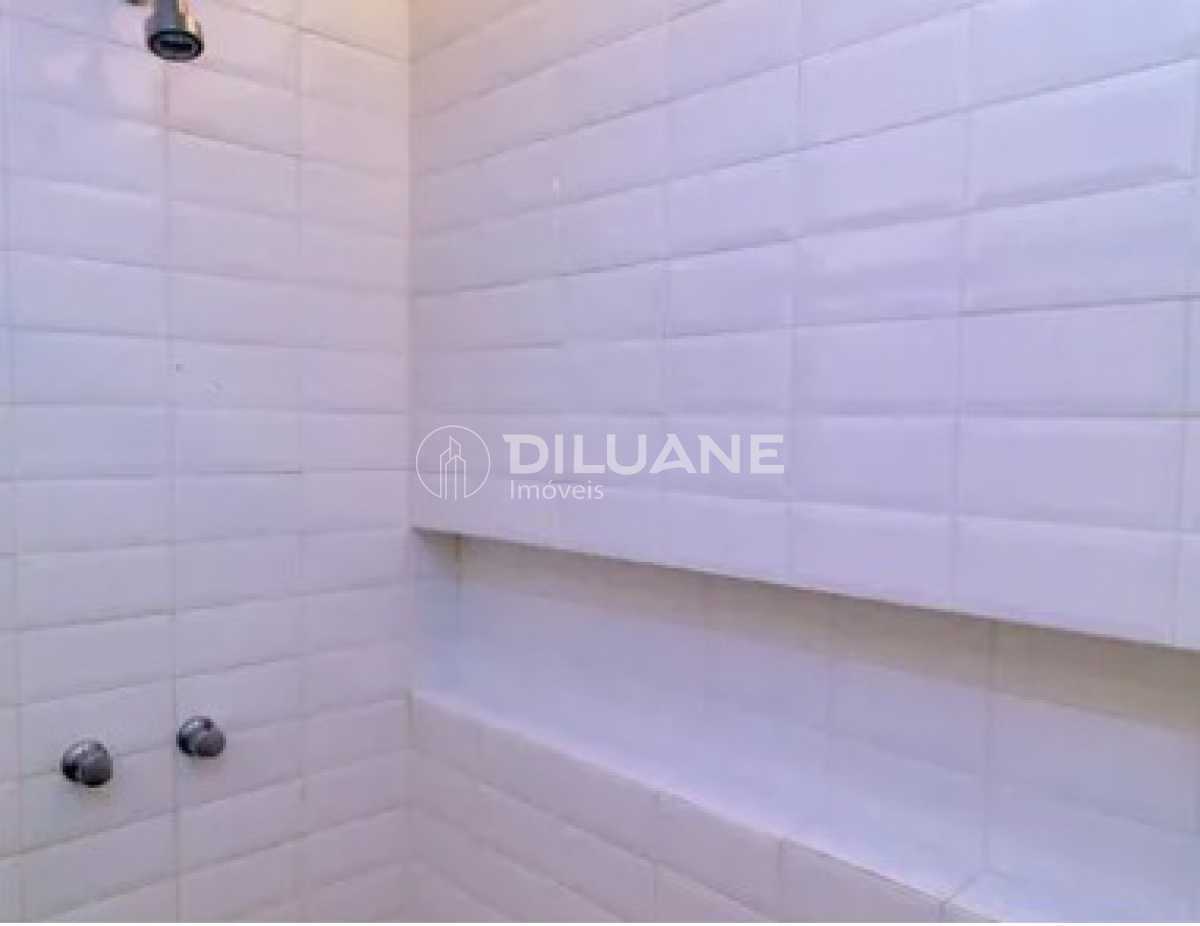 e8178791-57c9-4db3-9d64-e27135 - 8