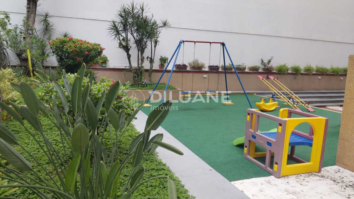 3752c036-7337-471a-ac5c-2d6273 - 30