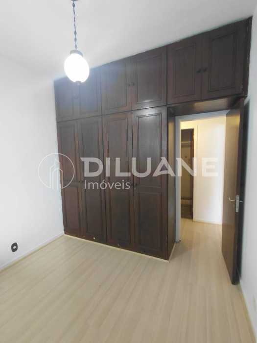 5824728a-2c21-487d-9d10-3b9f0b - 17