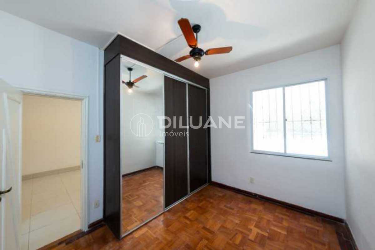 3df88c6c-b3b6-4f0c-9ef1-696b48 - 6