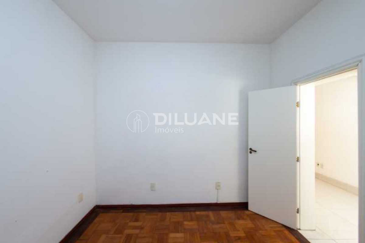 4bb0779e-4f10-4dee-8698-a91b7a - 10