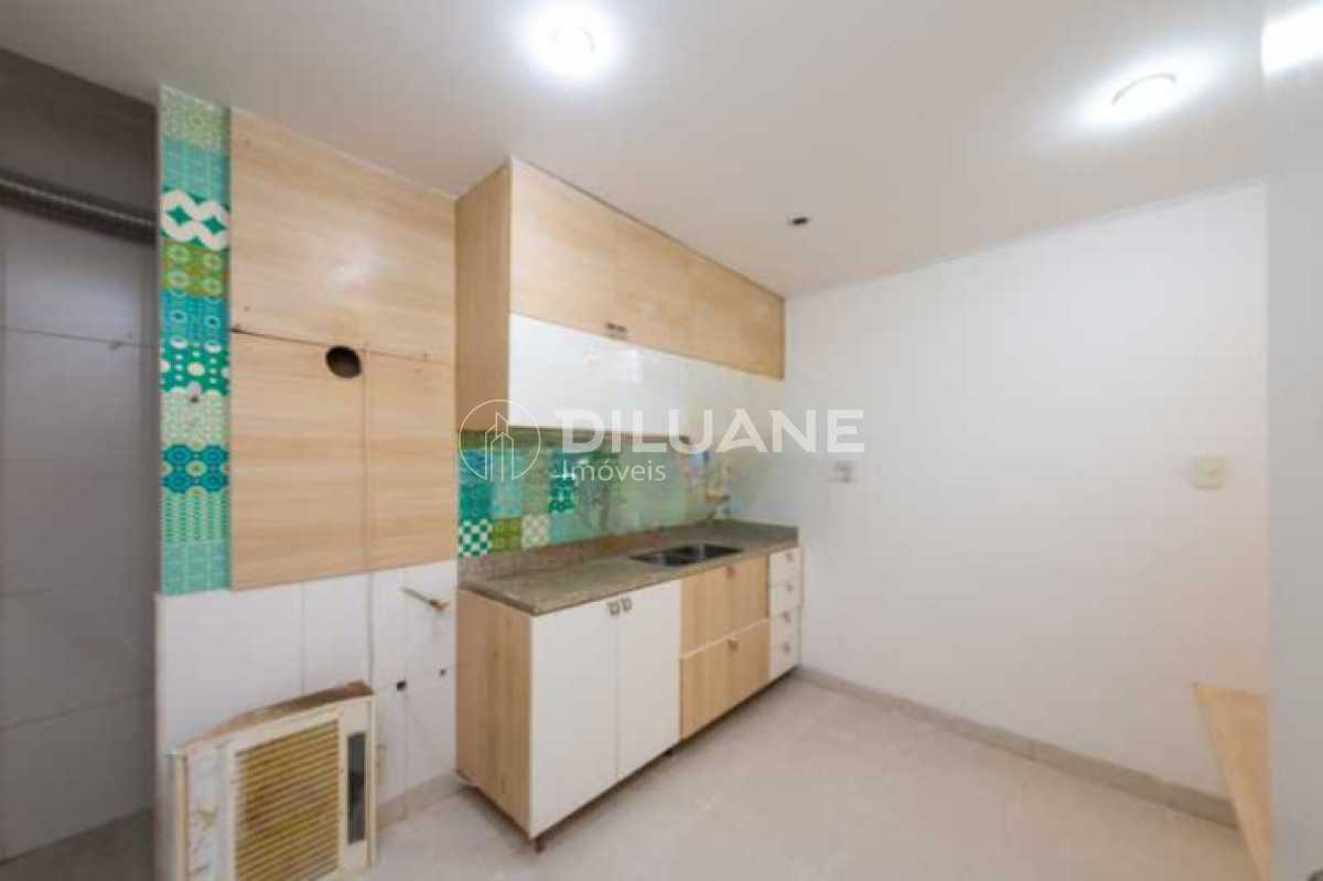 78e93e3b-f5e6-4b60-832b-7e157e - 14