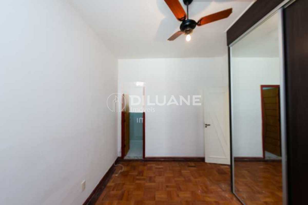 8116a056-d74f-4de0-9042-9e70e4 - 8