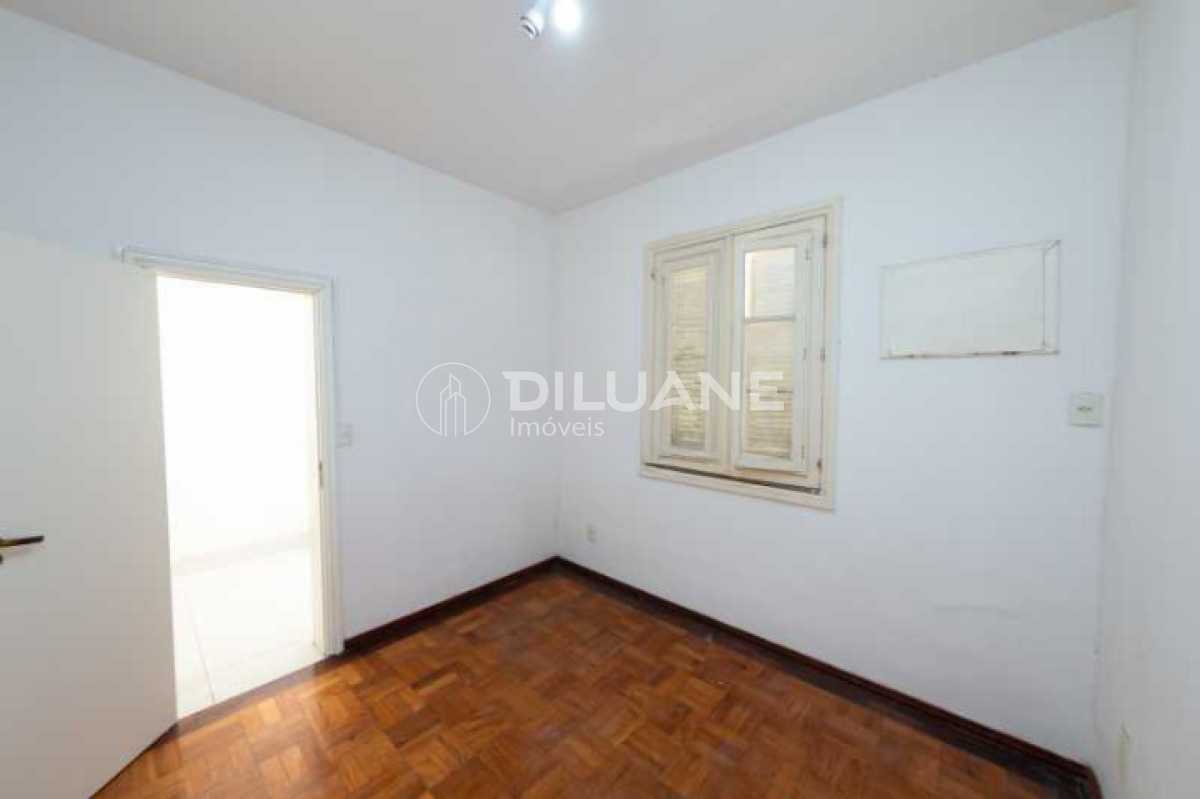 b6994569-95e7-45d3-9cc9-986931 - 11