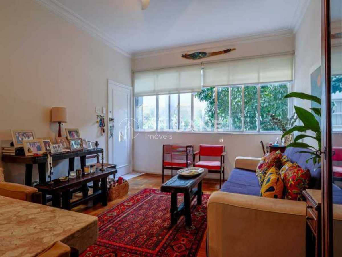 83052139-9891-4e86-b888-d31ff0 - 1