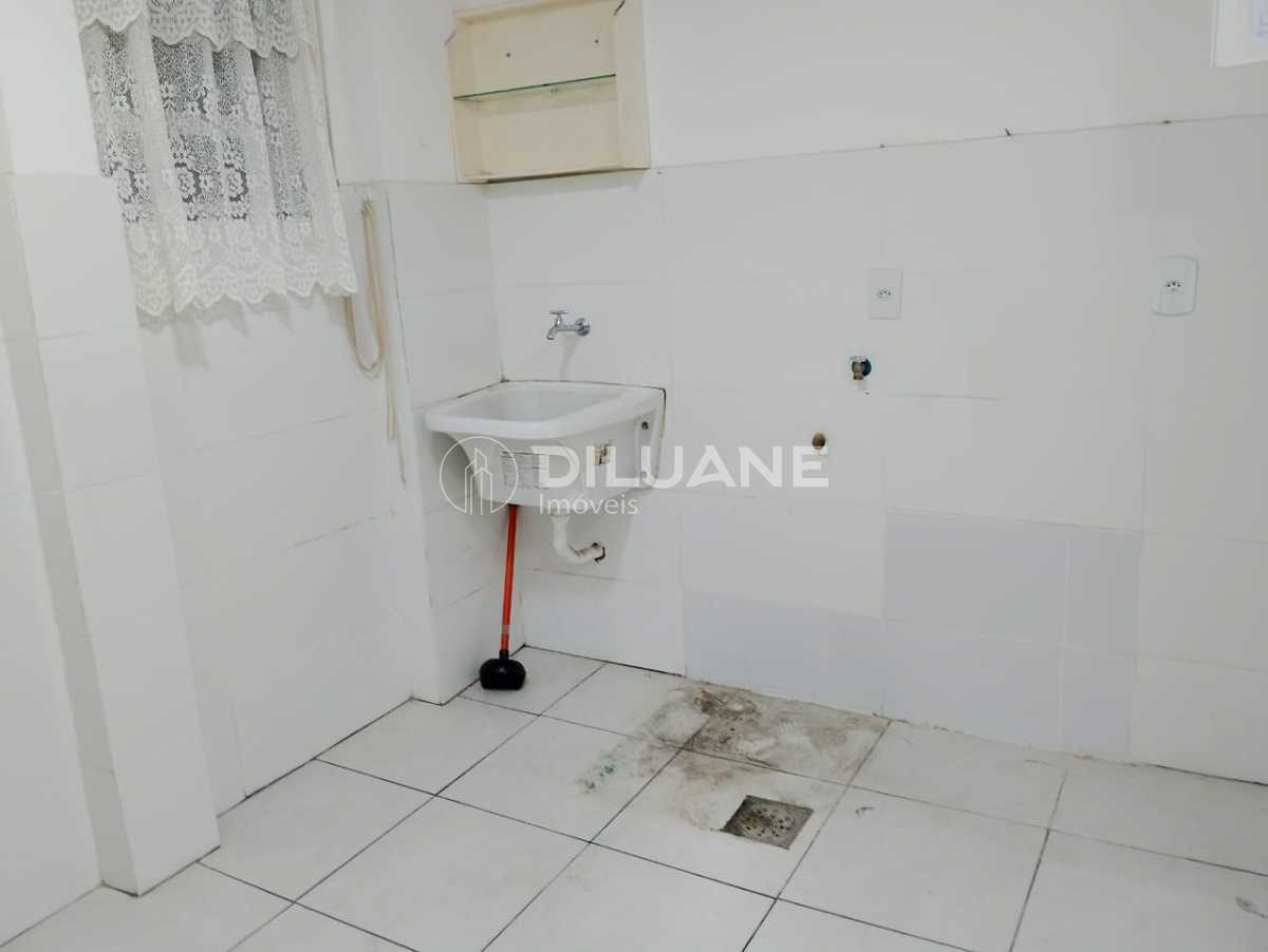 fc47d9bd-699e-42f6-8d99-60018a - 18