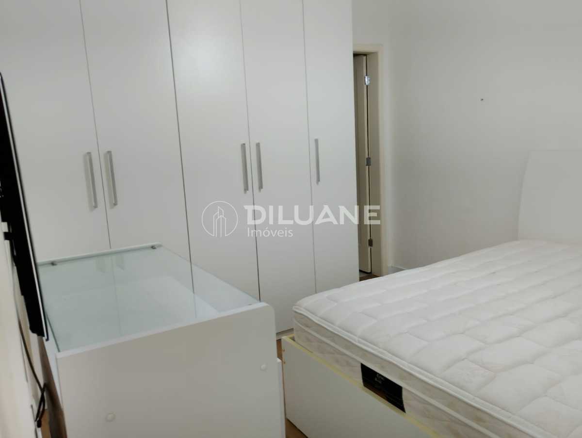 8fedf553-c3fd-4705-b82b-5c4e0b - 7